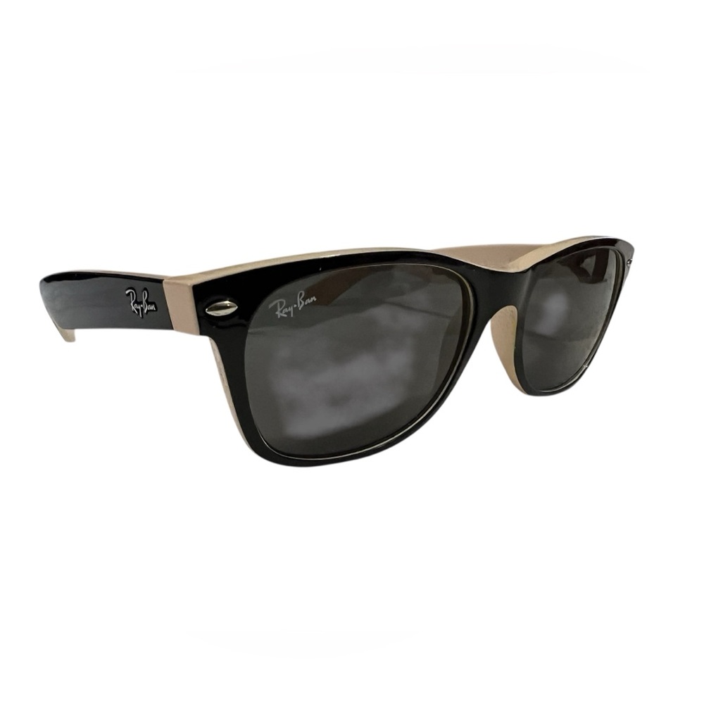 Ray-Ban Classic Black and Cream Sunglasses
